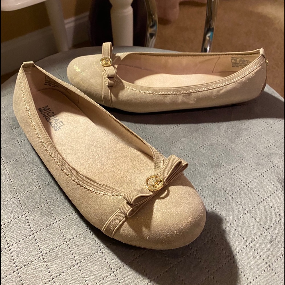 Michael Kors flats